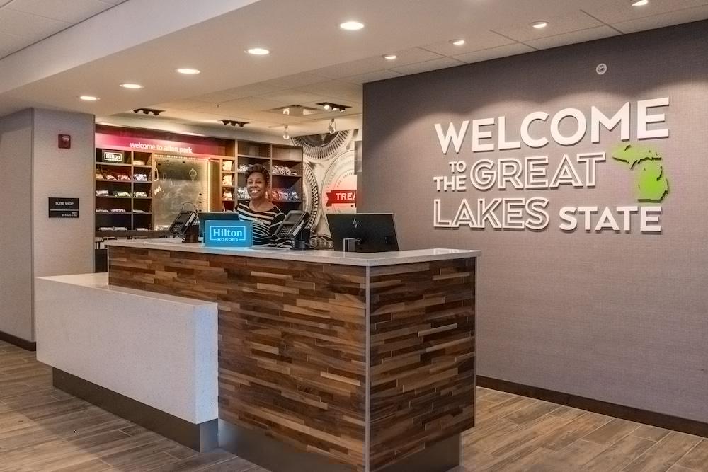 Hampton Inn & Suites - Allen Park Экстерьер фото