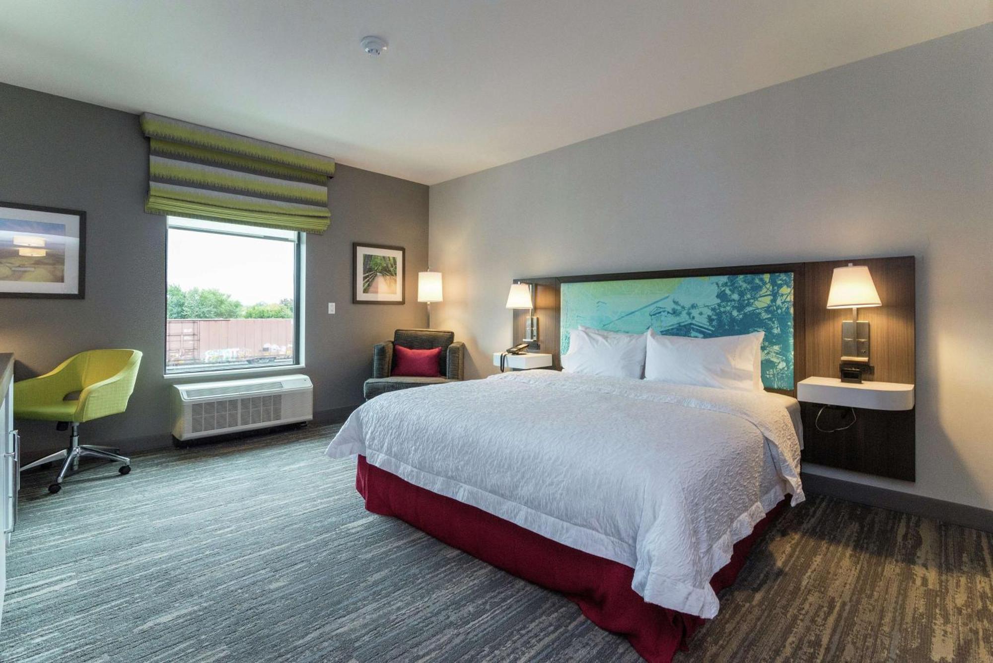 Hampton Inn & Suites - Allen Park Экстерьер фото